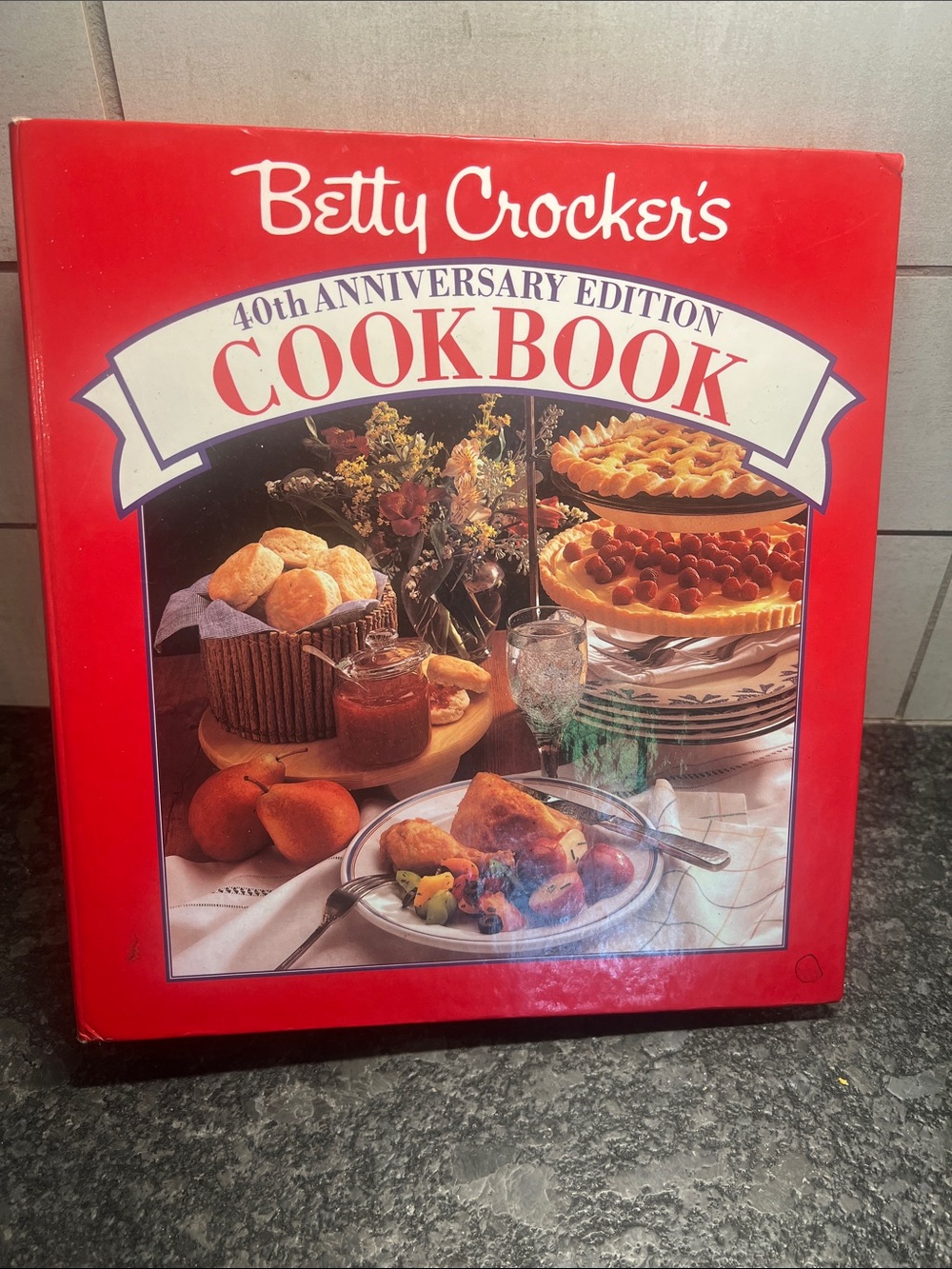 Betty Crocker Bright Red 40th 1969 Anniversary Cookbook Approx 400 pages